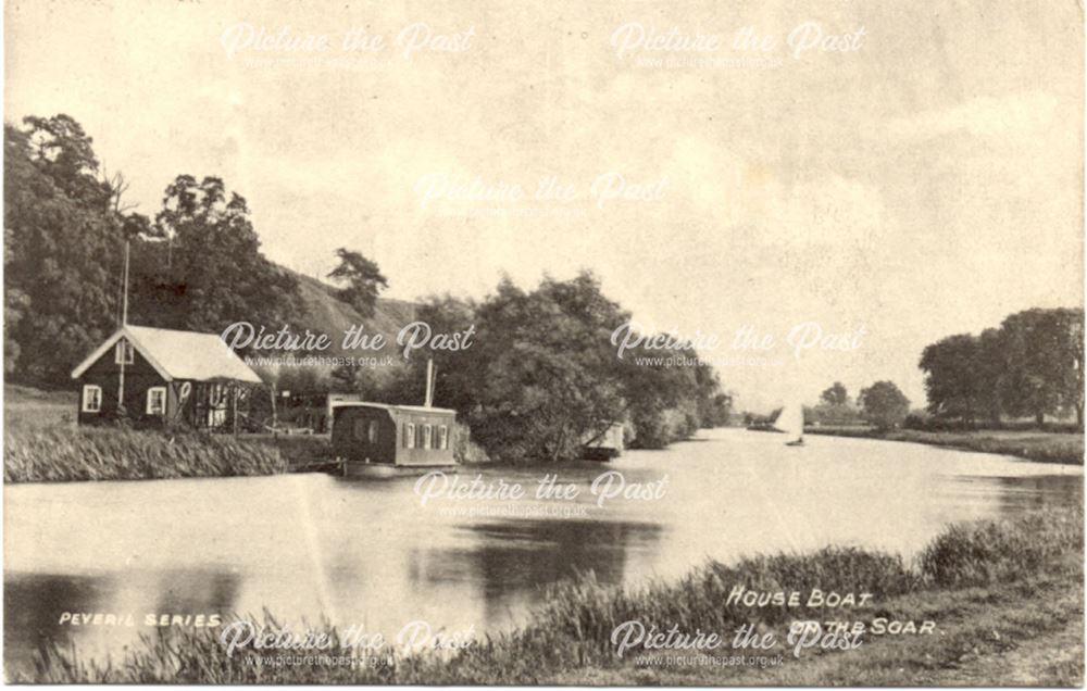 Houseboat on River Soar, nr. Red Hill, Ratcliffe on Soar, c 1900s
