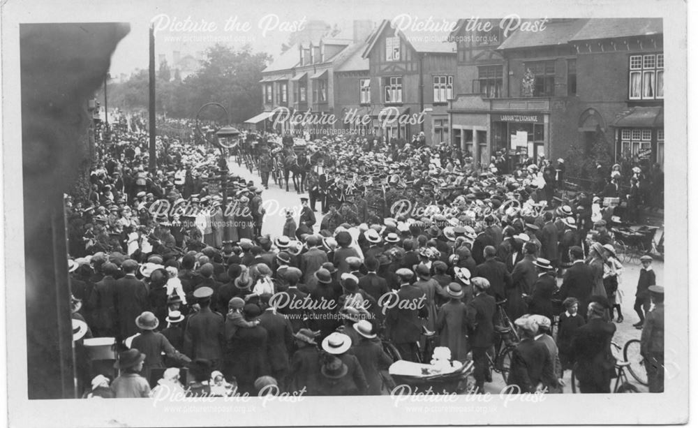 Military Funeral Procession, Derby Road, Long Eaton, c 1914-18