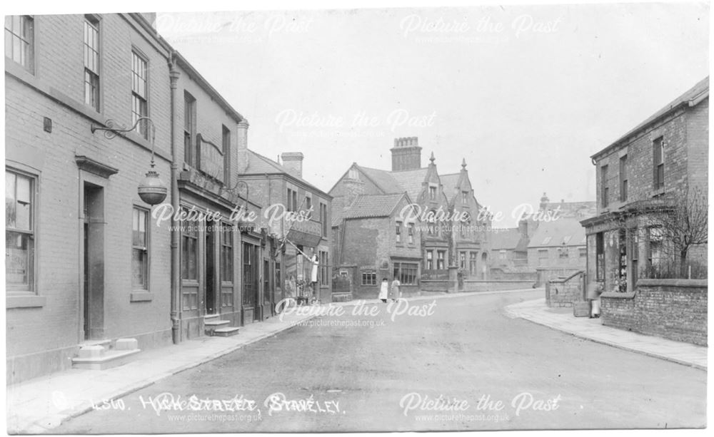 High Street, Staveley