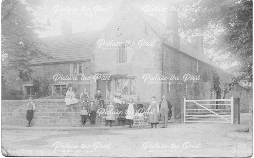 Lodge Gate, Higham