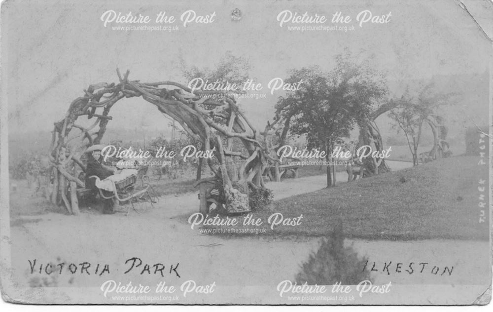 Victoria Park, Ilkeston, c 1908