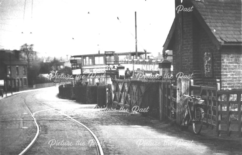 Tram on Mansfield Road, Langley Mill, c 1910s