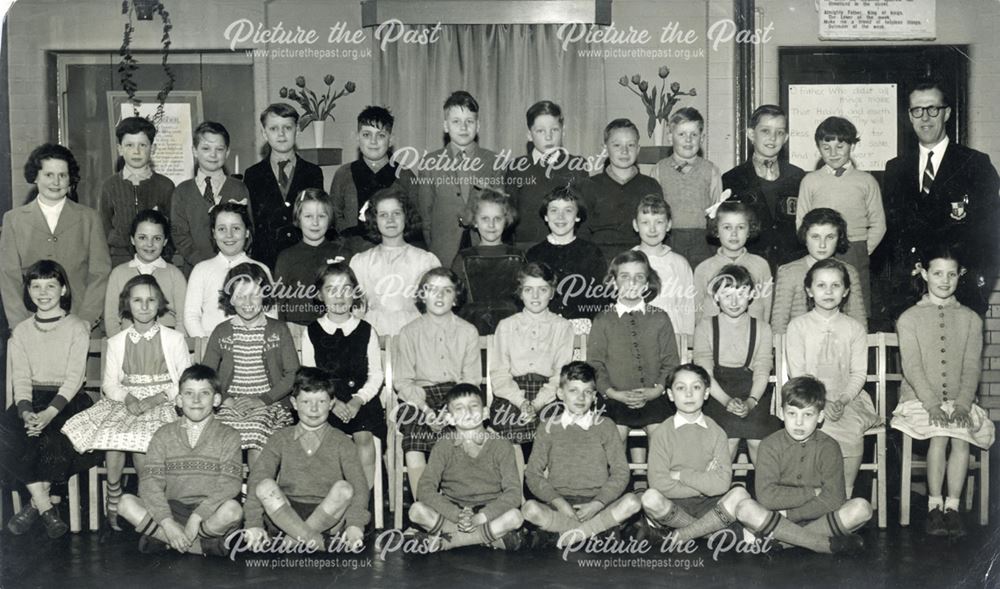 Douglas Primary School Group Photo, Ilkeston Road, Radford, Nottingham, c 1957