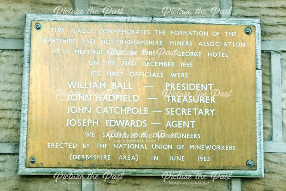 Plaque commemorating Coal Mining Union pioneers