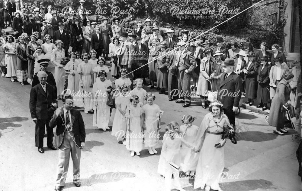 Dronfield Festival Feast, Anniversary Queen Parade, c 1942-43