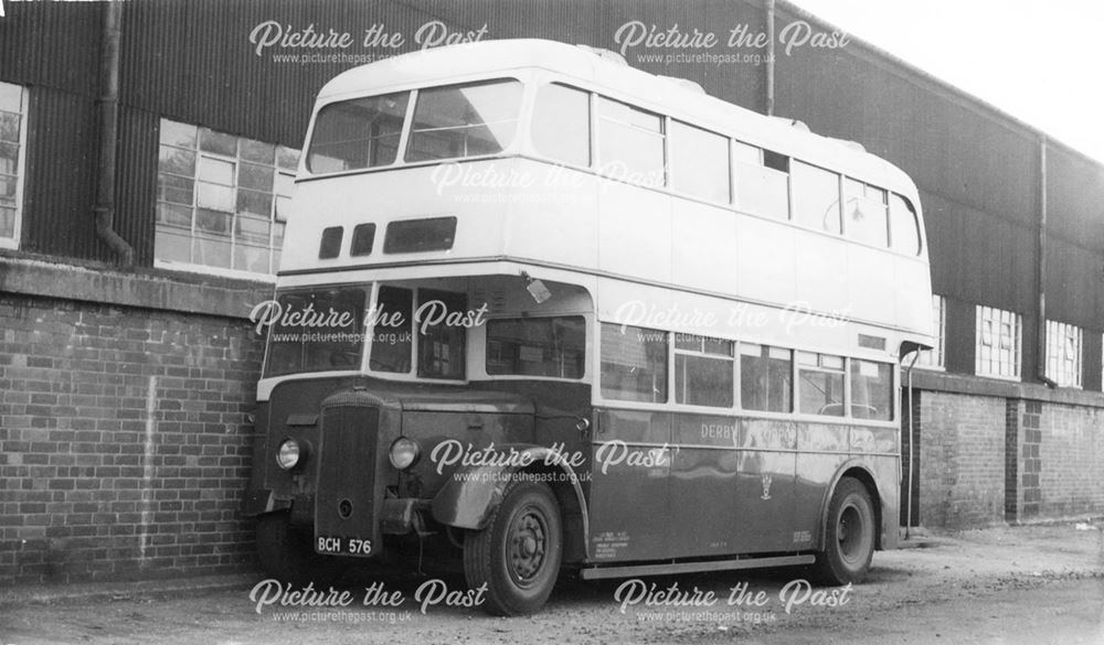 Derby Corporation motor bus No.76