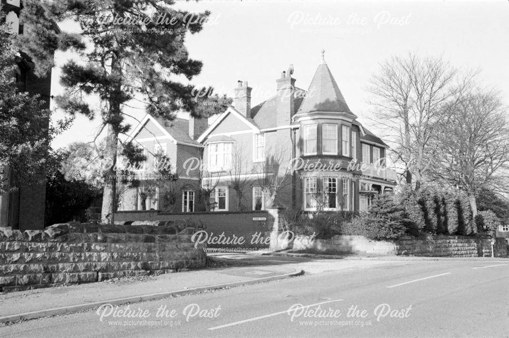 Villa on the corner of Ruskin Road