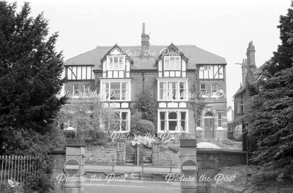 Duffield Road seen from the hospital gates