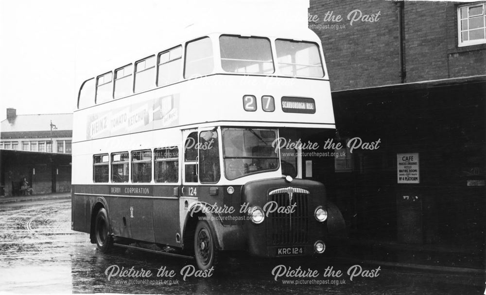 Derby Corporation motor bus No.124