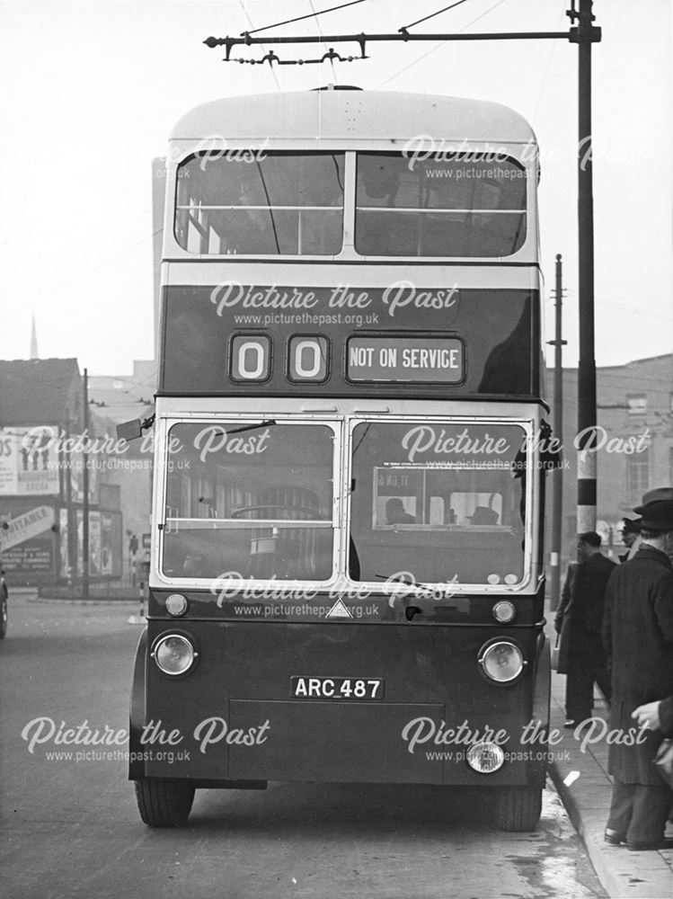 Derby Corporation trolley bus No. 187