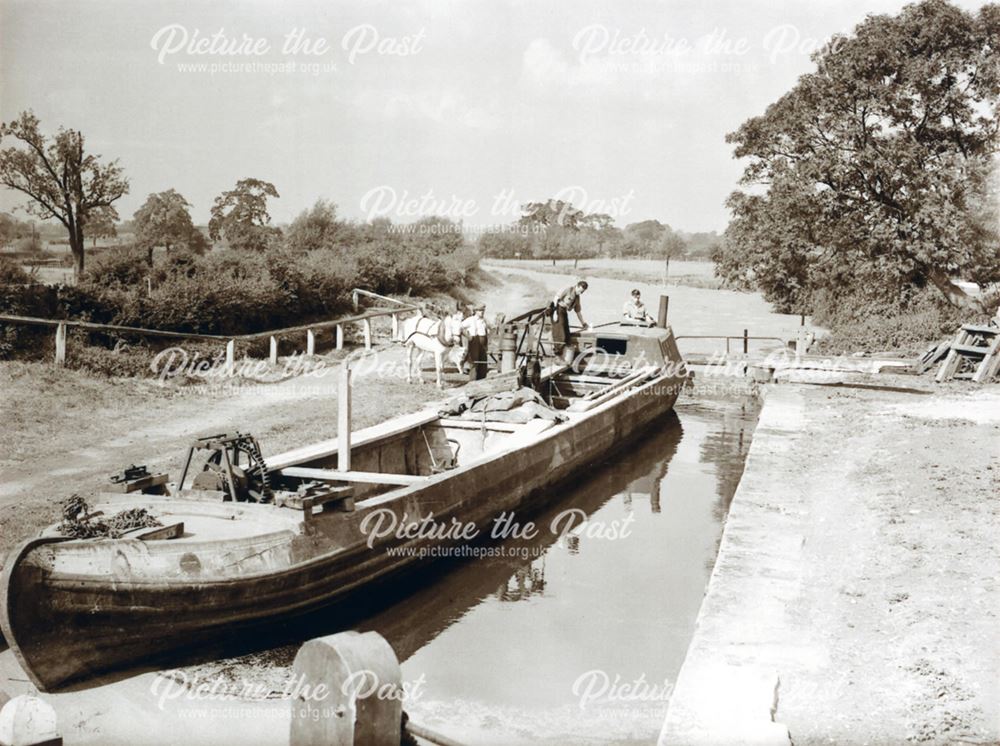 Narrowboat in Stenson Lock on the Trent and Mersey Canal, Stenson, c 1940s ?