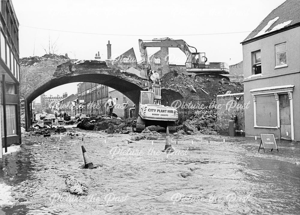 Demolition of railway bridge over Agard Street