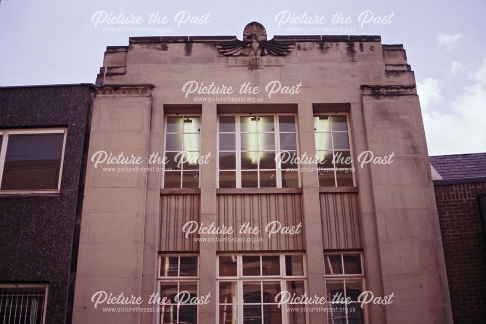 Art Deco facade the former Wigfall's shop, East Street