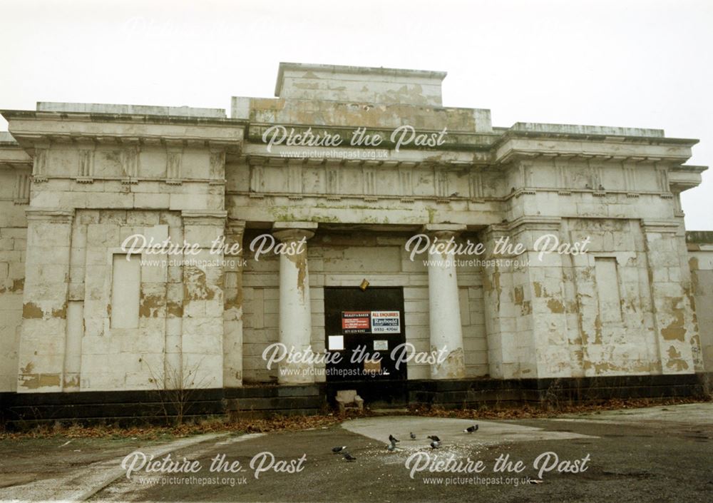 County Gaol, colonnaded entrance