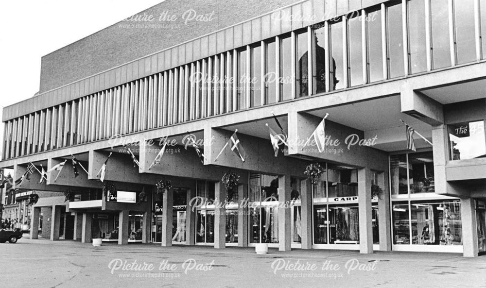 Assembly RoomsThe Assembly Rooms were rebuilt in 1977, replacing the 18th century building (built 17