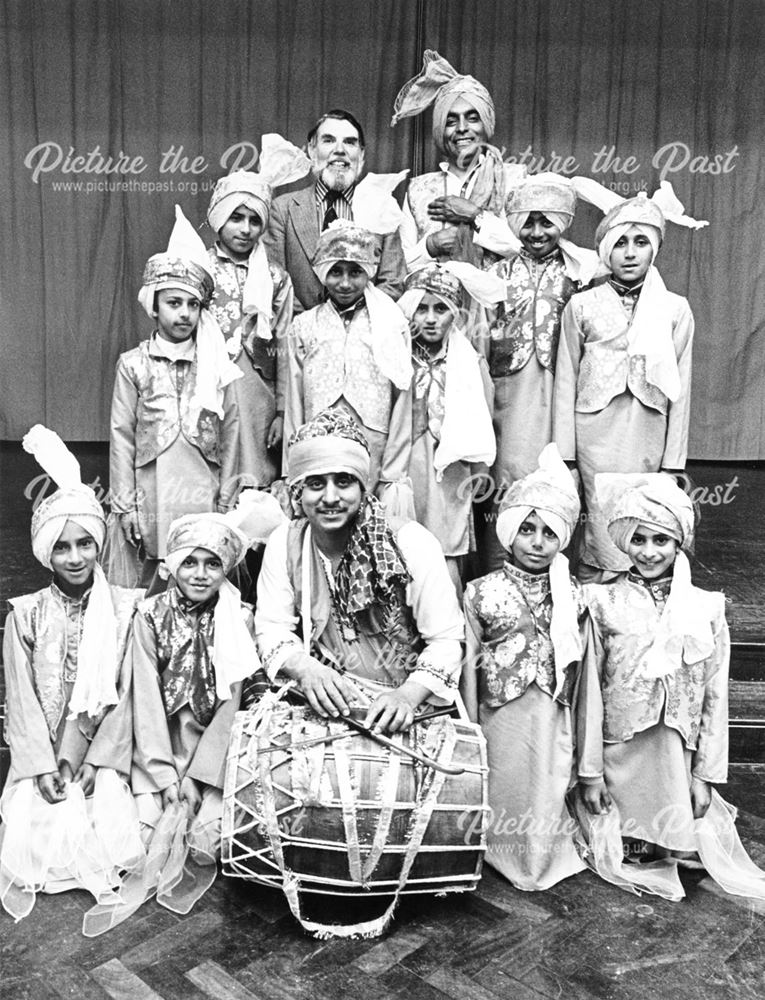 St James School, Reginald Street, Sikh Dancers