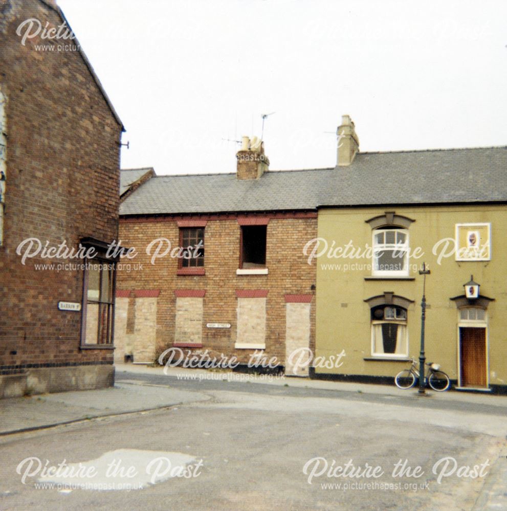 Derelict houses in Barrow Street and the High Street Tavern