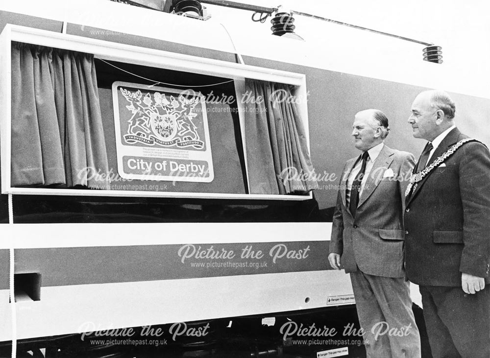 Unveiling a plaque on Advanced Passenger Train