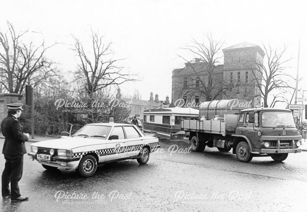 Eviction of travellers