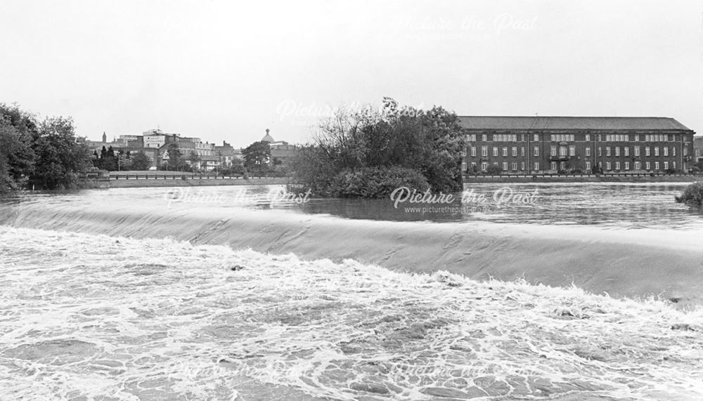 River Derwent weir next to the River Gardens, Derby