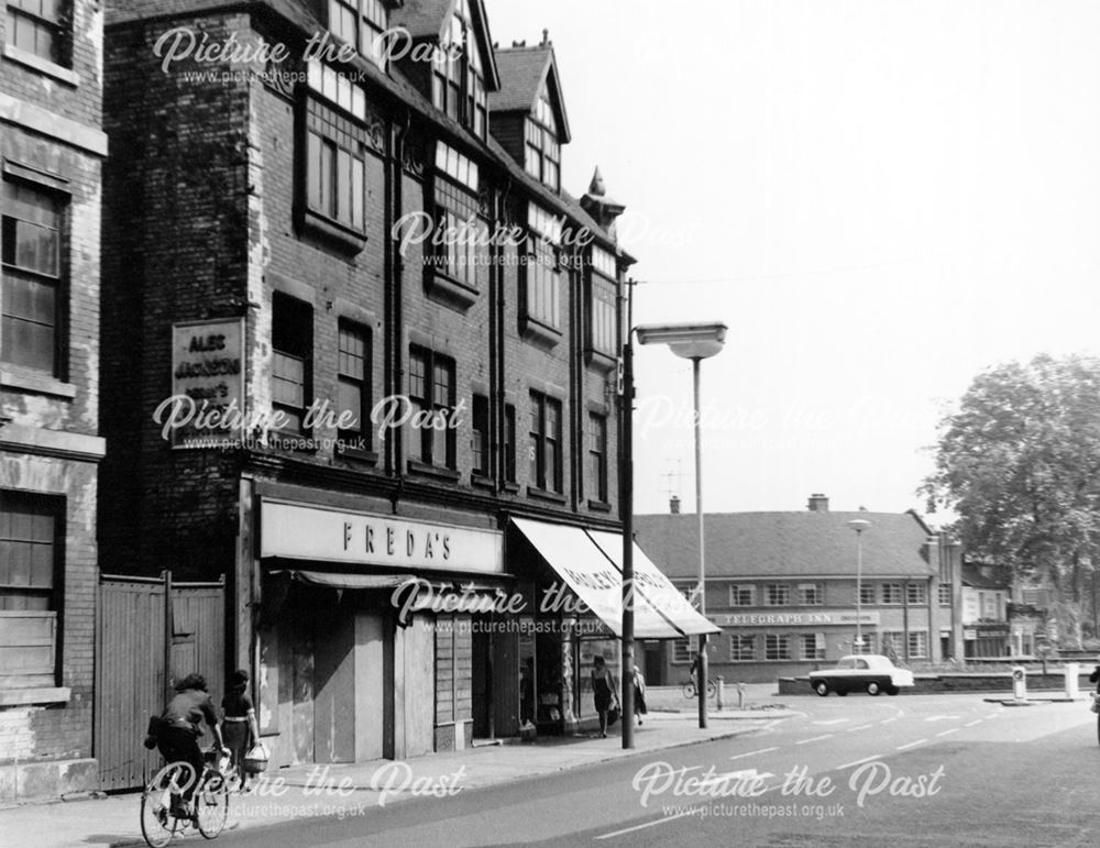 London Road, Bradshaw Way, Traffic Street junction