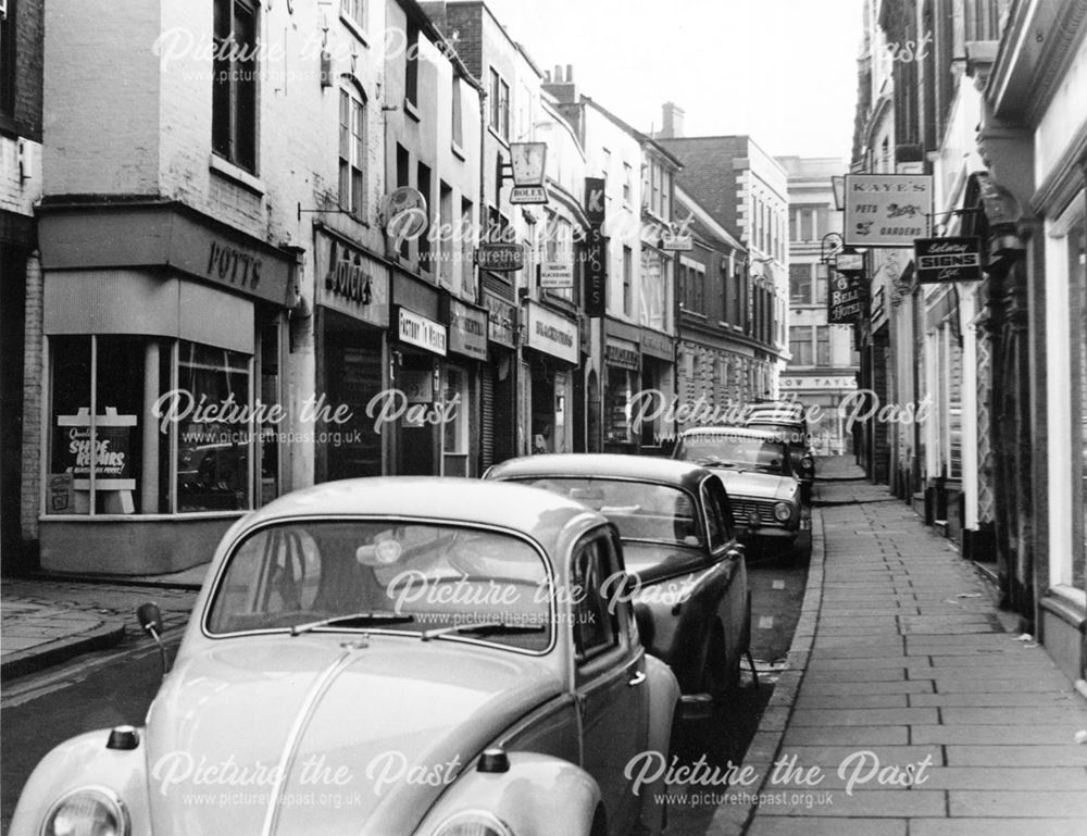 Sadler Gate, towards Iron Gate