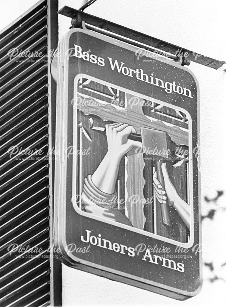 Joiners Arms -sign