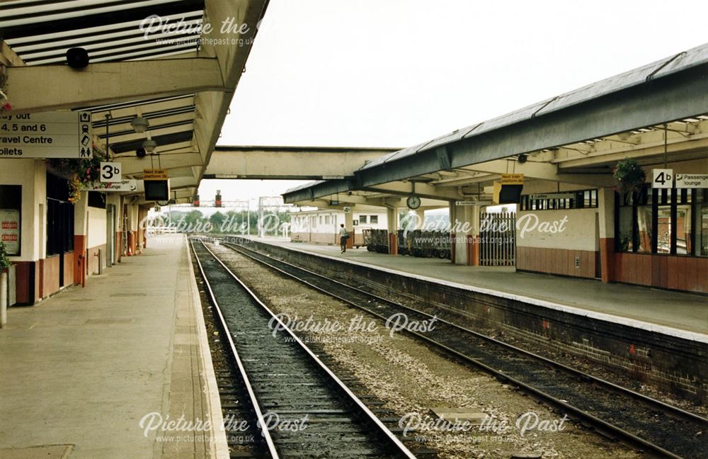 Derby Midland Railway Station platforms