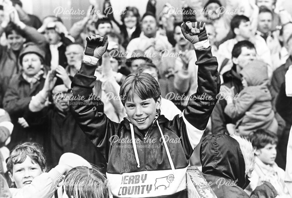 Derby County supporters celebrate promotion to Division 1