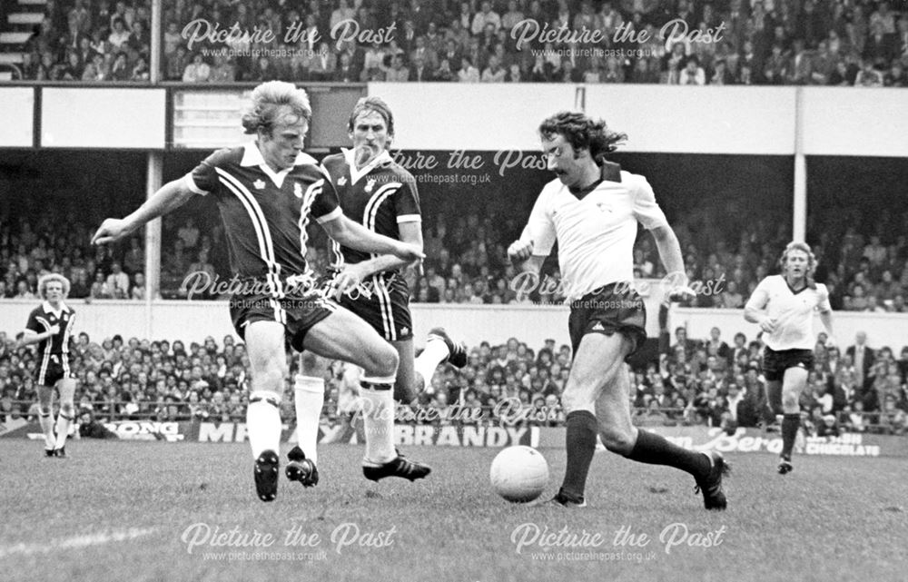 Derby County outside-left Gerry Ryan in action