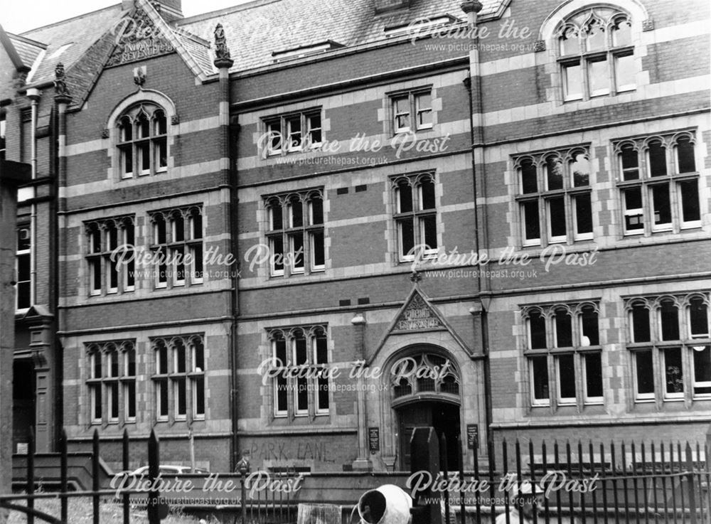 The former County Court and Inland Revenue Building