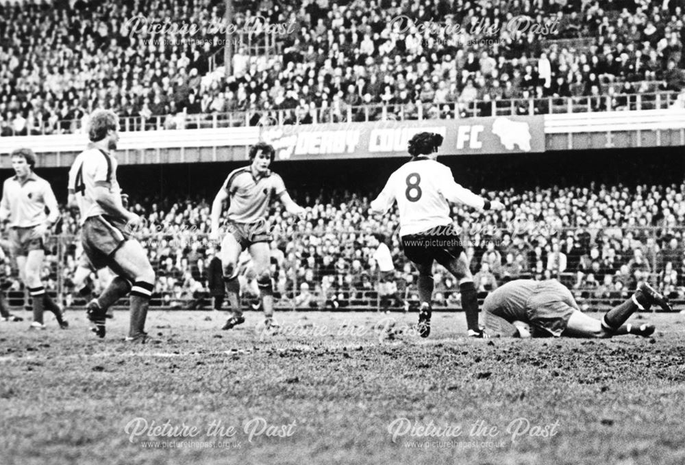 Derby County striker Kevin Hector, Baseball Ground, Derby, 1980