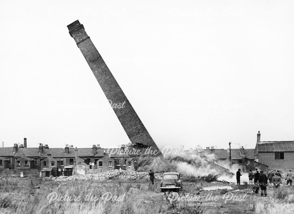 Stockbrook Street brickyard chimney during demolition