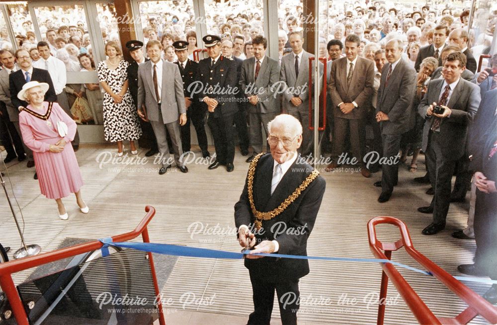 The Eagle Centre Market - crowds at the entrance on East Street watching the mayor during the openin