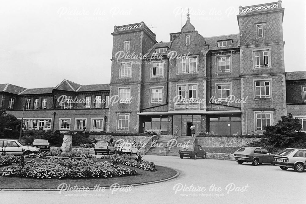 Pastures Hospital - ( Former Derby County Lunatic Asylum)