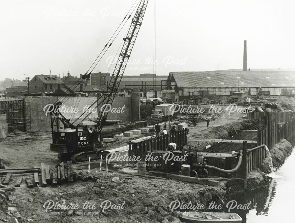 Construction of New St Mary's Bridge, Derby, 1970