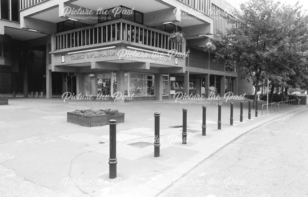 View of the Marketplace showing the Tourist Information Centre during pedestrianisation