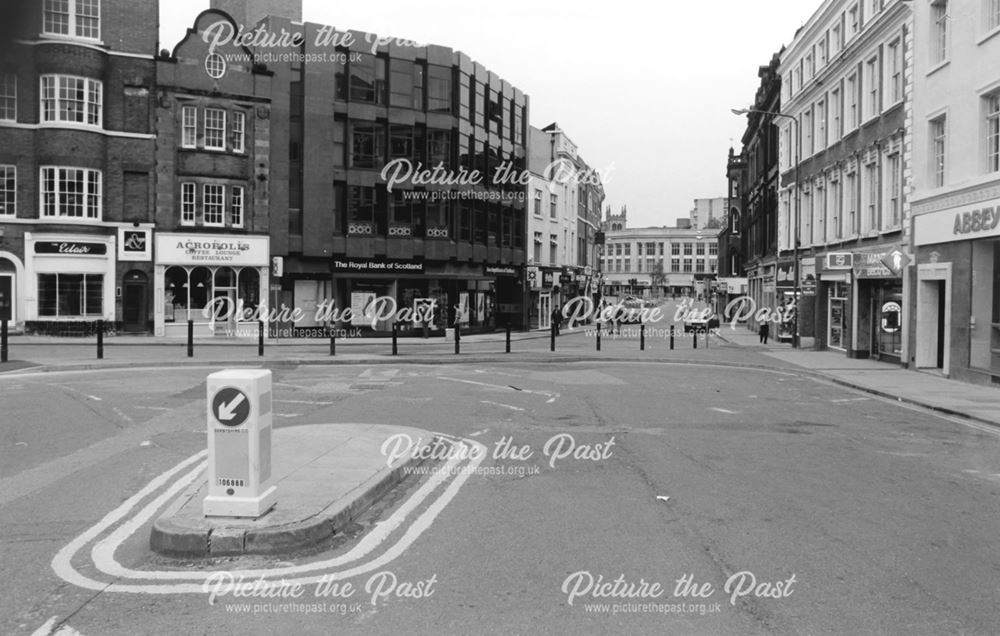 View of the Cornmarket from the Marketplace during pedestrianisation