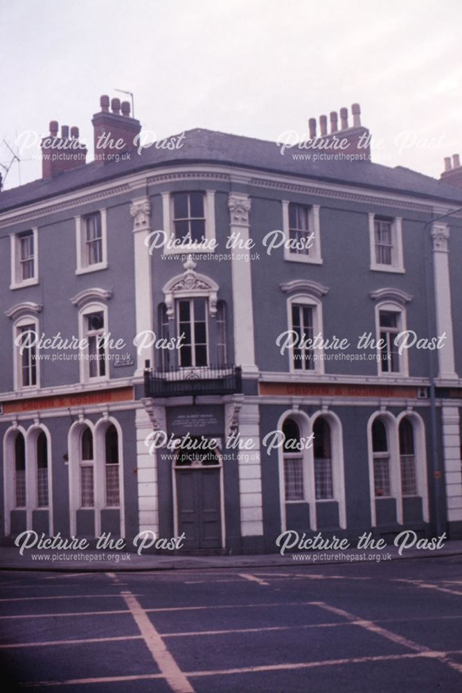 Crown and Cushion on the Corner of London Road and Midland Road