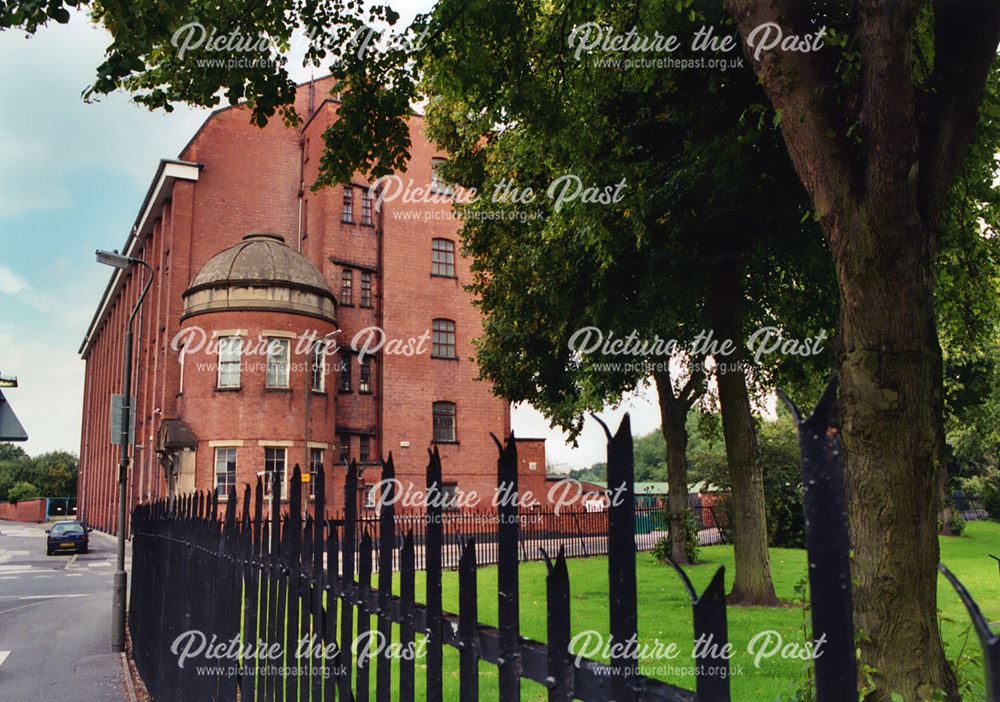 Britannia Mill from Markeaton Street, Derby, 2004