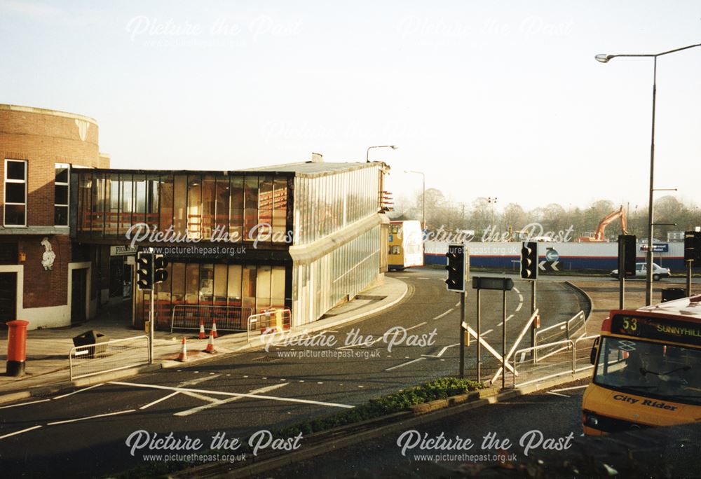 Walkway now removed between the bus station and the Eagle Centre, 1997