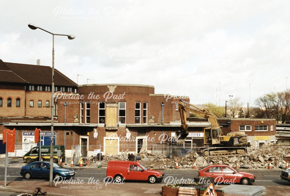 Demolition of the remains of the walkway between the bus station and the Eagle Centre, 1998