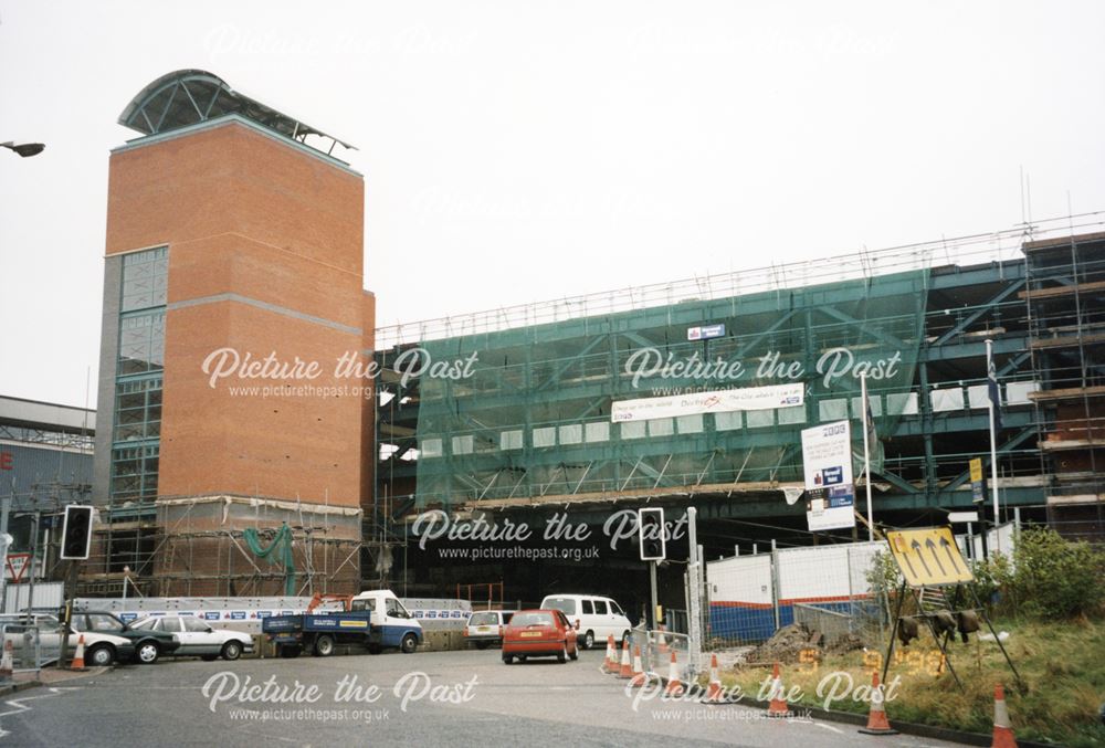 Construction of the Cock Pitt Car Park, 1998