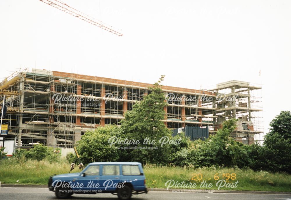 Construction of the Cock Pitt Car Park, 1998