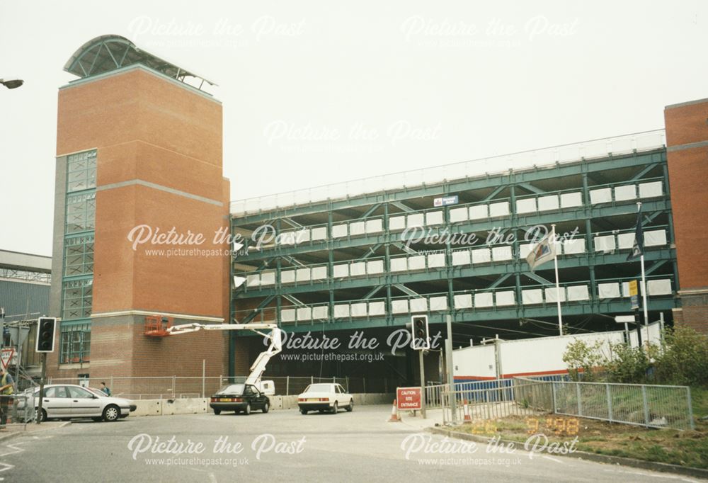 Cock Pitt car Park close to completion, 1998