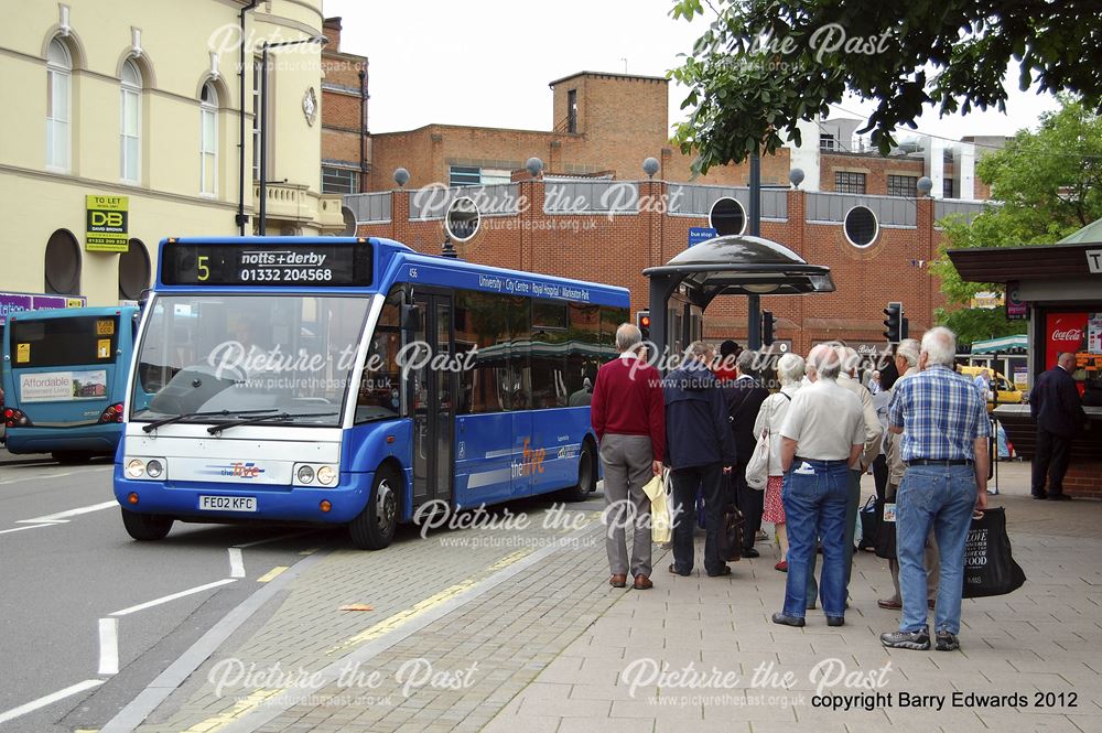 Albert Street Unibus Optare Solo 456