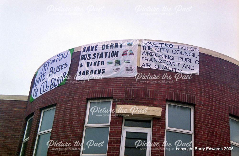 Bus Station last day with protest banners 