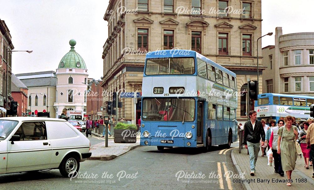 Victoria Street ex London Transport DMS 253