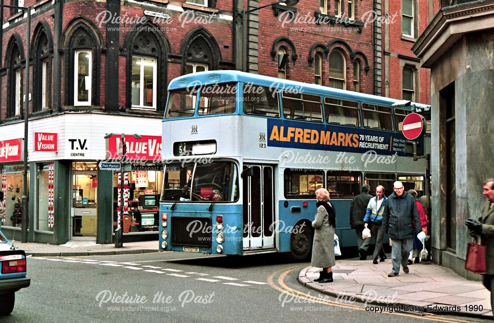 St James's Street Volvo 123