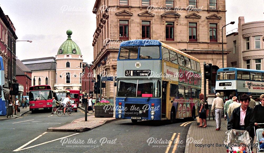 Victoria Street Volvo 122